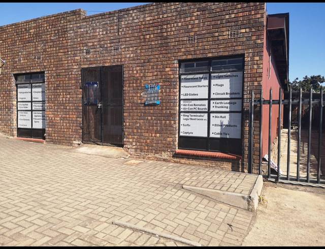 268M² RETAIL FOR SALE IN WHITE RIVER CENTRAL